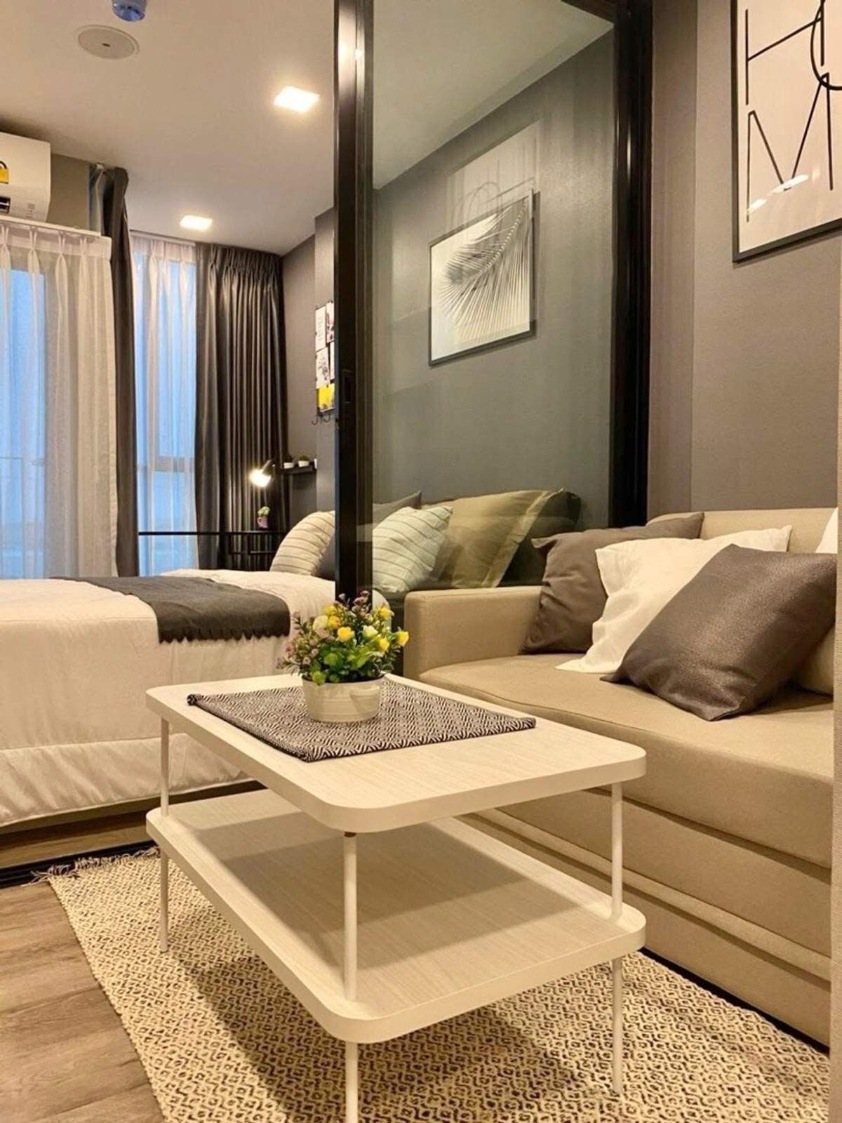 ให้เช่าคอนโดแจ้งวัฒนะ เมืองทอง : 📍 โครงการ : Atmoz Chaengwattana 
🚝 ใกล้ : MRT สายสีชมพู  | ศูนย์ราชการแจ้งวัฒนะ
💵 ราคาเช่า : 8,500 บาท / เดือน