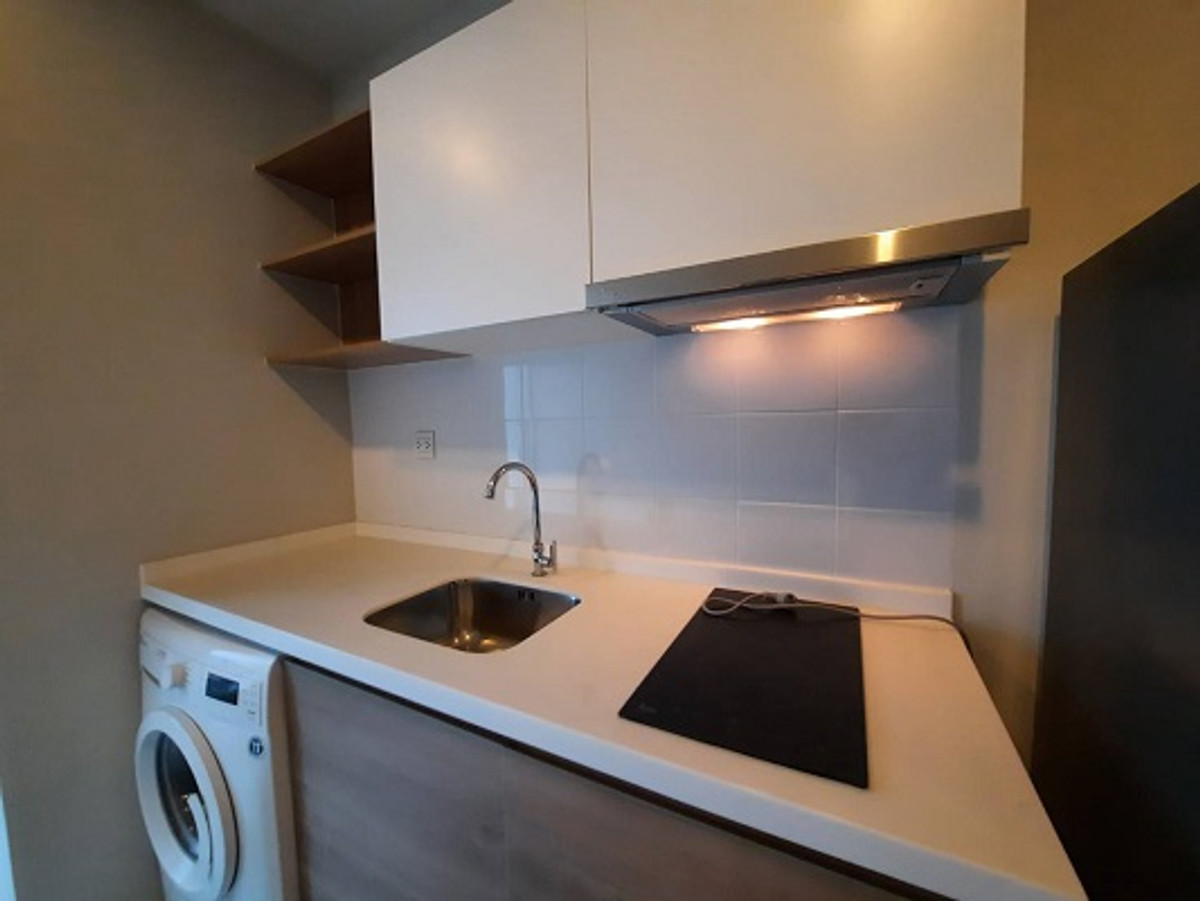 ขายคอนโดรัตนาธิเบศร์ สนามบินน้ำ พระนั่งเกล้า : 💖💖ขายราคาถูก  ห้องใหม่ Centric Tiwanon Station / 1 ห้องนอน ขนาด 31.9 ตรม ราคาเพียง 1.99 ล้านบาท// สนใจสอบถามได้นะคะ  LINE  ID = atfirm2010  💖💖