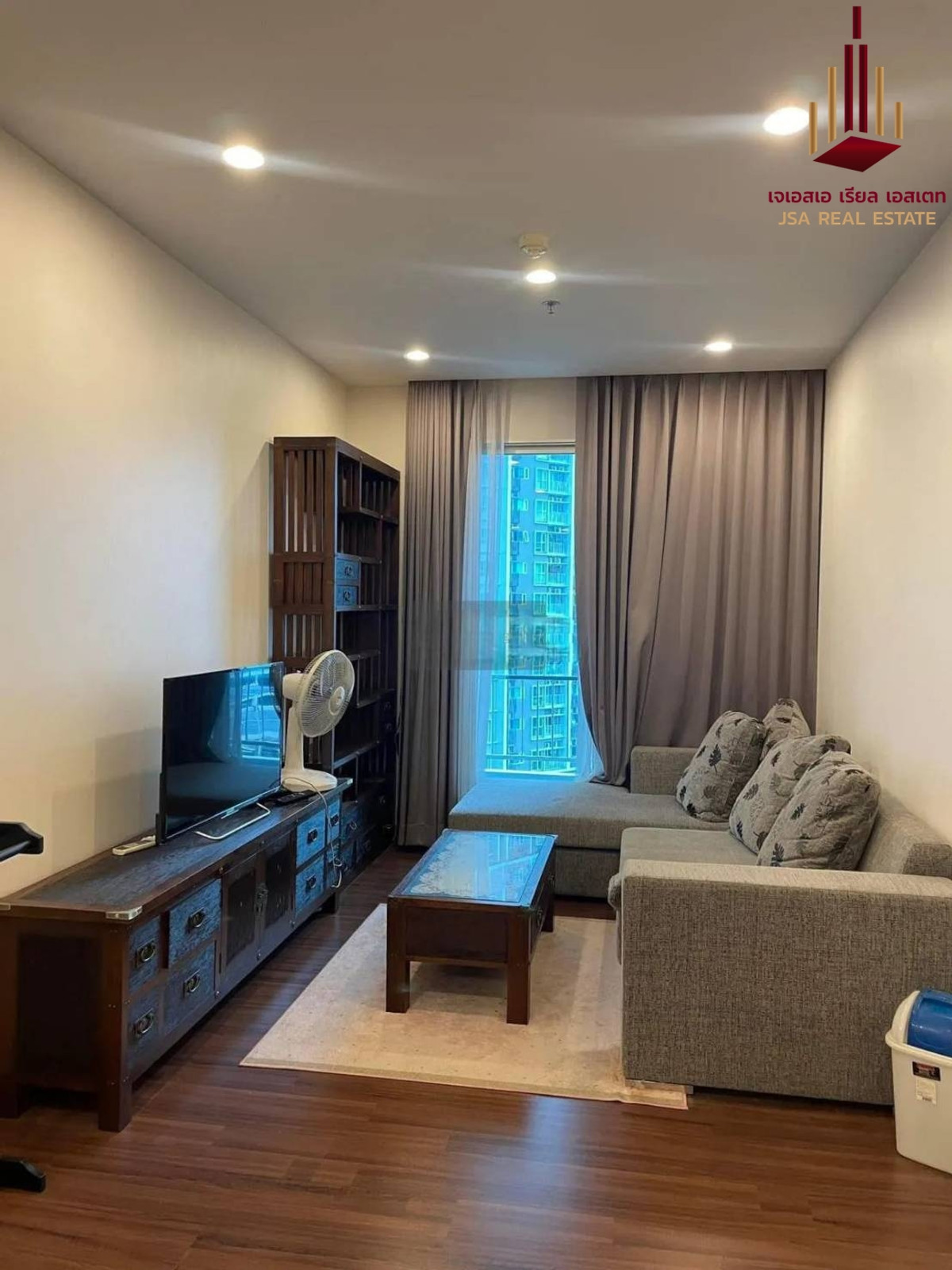 For SaleCondoSathorn, Narathiwat : ✨ For Sale: Supalai Lite Sathorn-Charoenrat Condo ✨ 💰 Only 3,350,000 THB