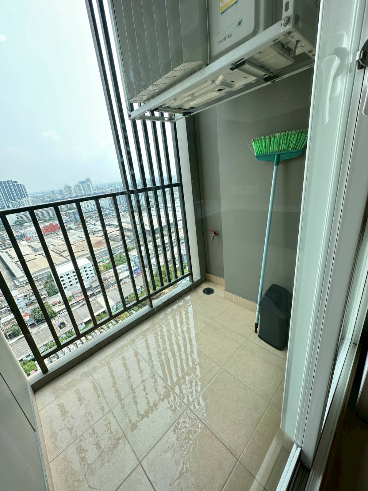 For RentCondoRamkhamhaeng, Hua Mak : ✅ SVR234 ✅ Line : @p2nproperty