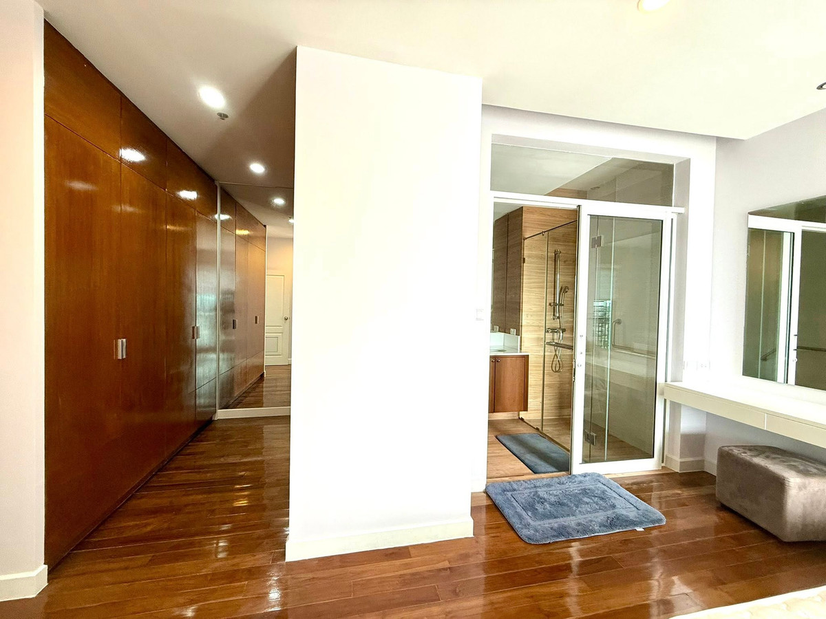 For SaleCondoWongwianyai, Charoennakor : Hive at Sathorn / 2 Bedrooms (FOR SALE), Hive at Sathorn / 2 Bedrooms (For Sale) PT032