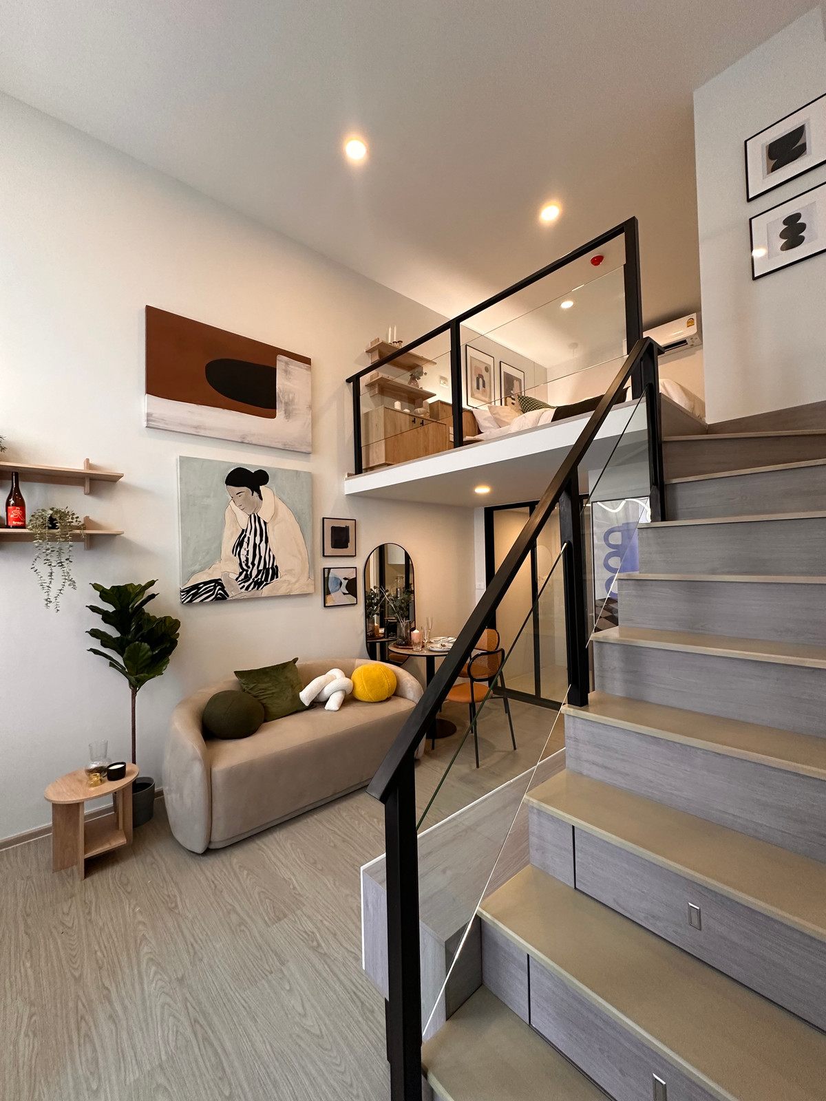 ขายคอนโดเสรีไทย-นิด้า : 💖 Big Sale ลดเยอะ 🔥 Origin Plug & Play Ramkhamhaeng Triple Station ✨ 48 sq.m.