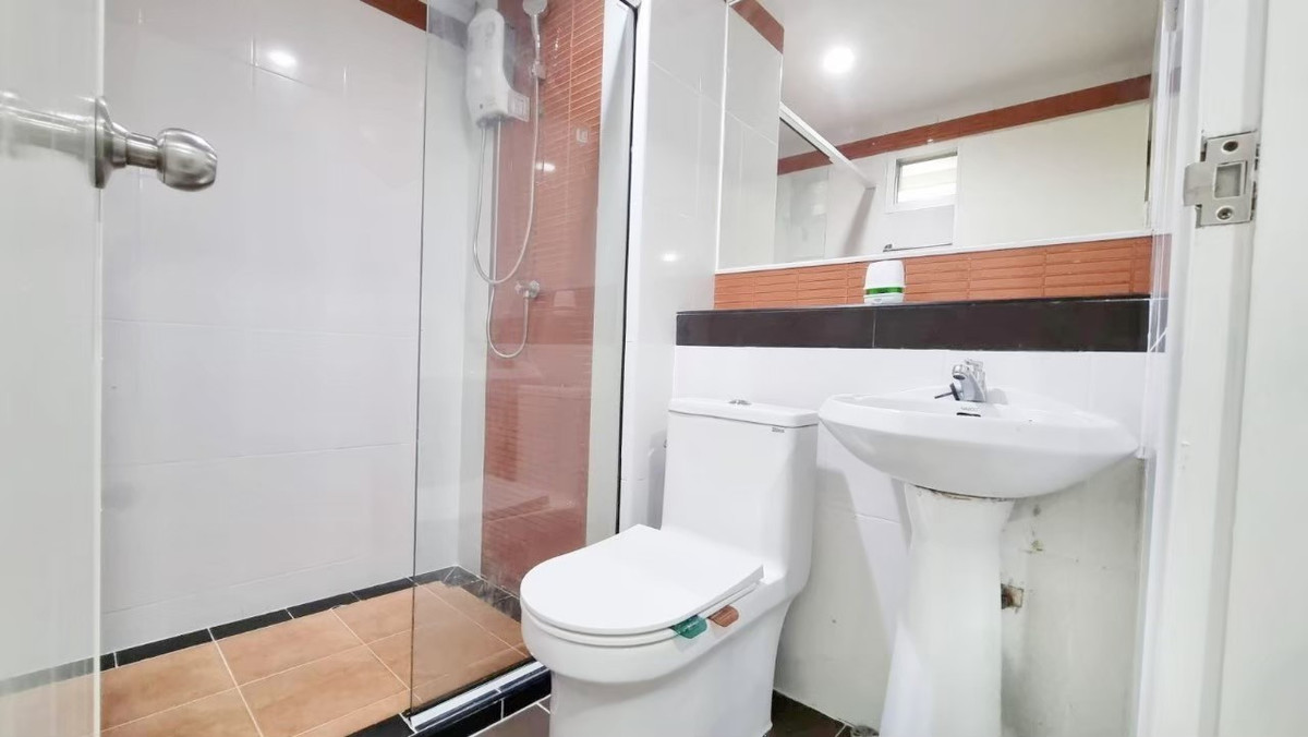 ขายคอนโดบางนา แบริ่ง ลาซาล : ขาย รีเจ้น โฮม 7/2 1 ห้องนอน แต่งครบ