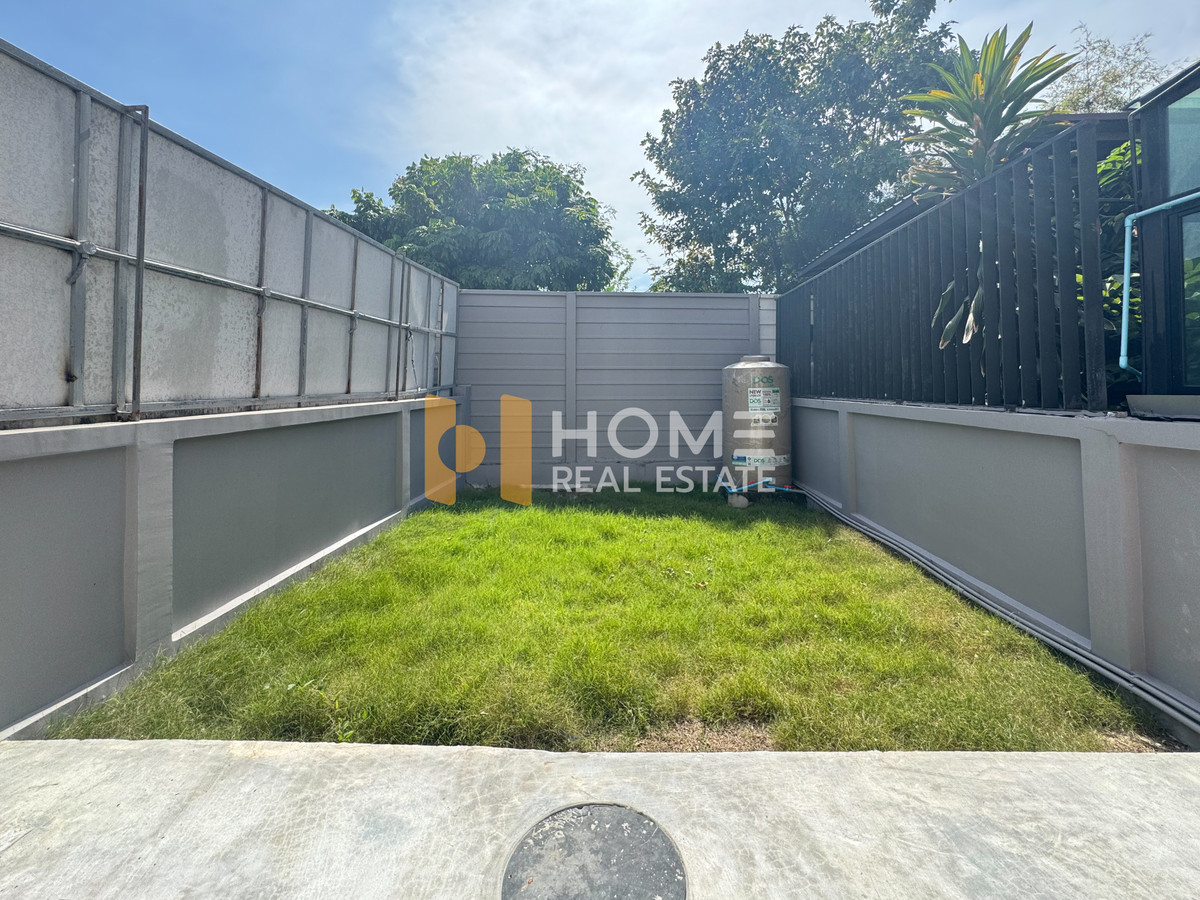 ขายทาวน์โฮมพัฒนาการ ศรีนครินทร์ : ขายด่วน ราคาดีสุดในโครงการ บนที่ดินใหญ่ 28 ตารางวา  🔥 ไอเจ้นท์ พรีเมียม ทาวน์โฮม พัฒนาการ / 3 ห้องนอน (ขาย), Eigen Premium Townhome Pattanakarn / 3 Bedrooms (FOR SALE) FON263