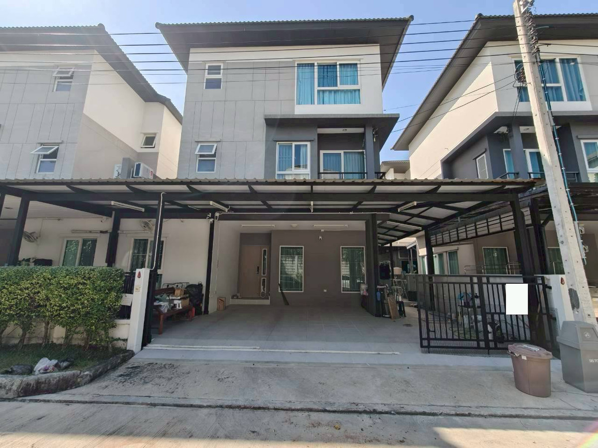 ขายลาดกระบัง สุวรรณภูมิ : 37.1ตรว 4นอน4น้ำ3จอด บ้านแฝด 3 ชั้น บ้านกลางเมือง สวนหลวง 