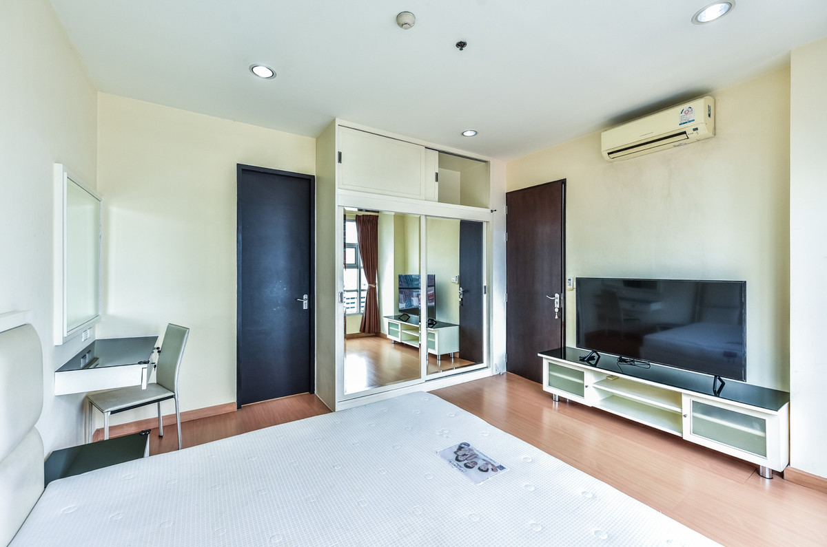 For RentCondoRatchathewi,Phayathai : !! Beautiful room for rent, Condo BaanKlangKrung Siam – Pathumwan, near BTS Ratchathewi.
