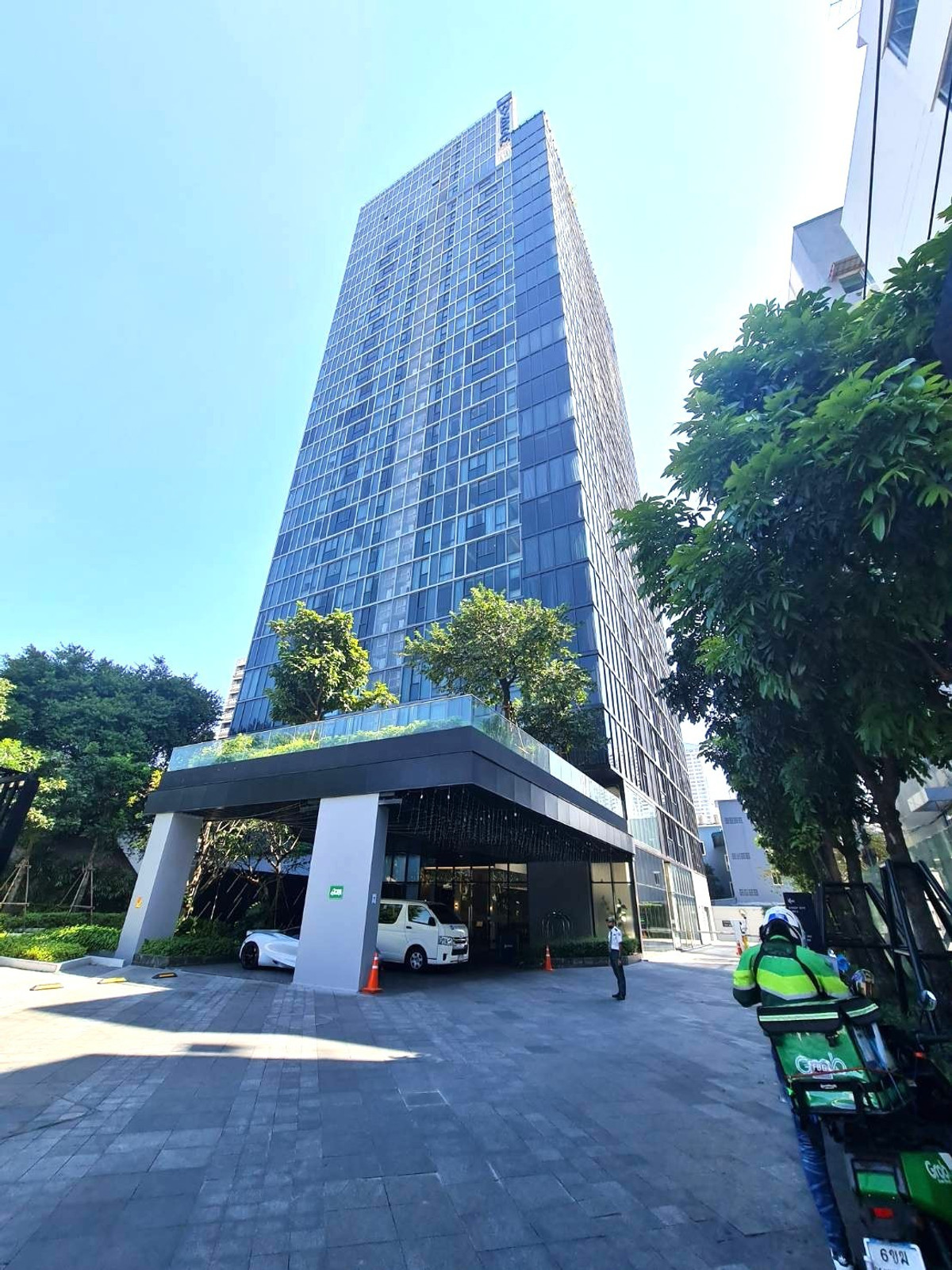 ขายคอนโดคลองเตย กล้วยน้ำไท : 92510 - Rare Unit ใจกลางย่านพระราม 4 - ราคานี้ หาไม่ได้ง่าย ๆ Siamese Exclusive Queens คอนโดหรูใกล้ MRT ศูนย์ประชุมสิริกิติ์ ขายต่ำกว่าราคาประเมินจริง