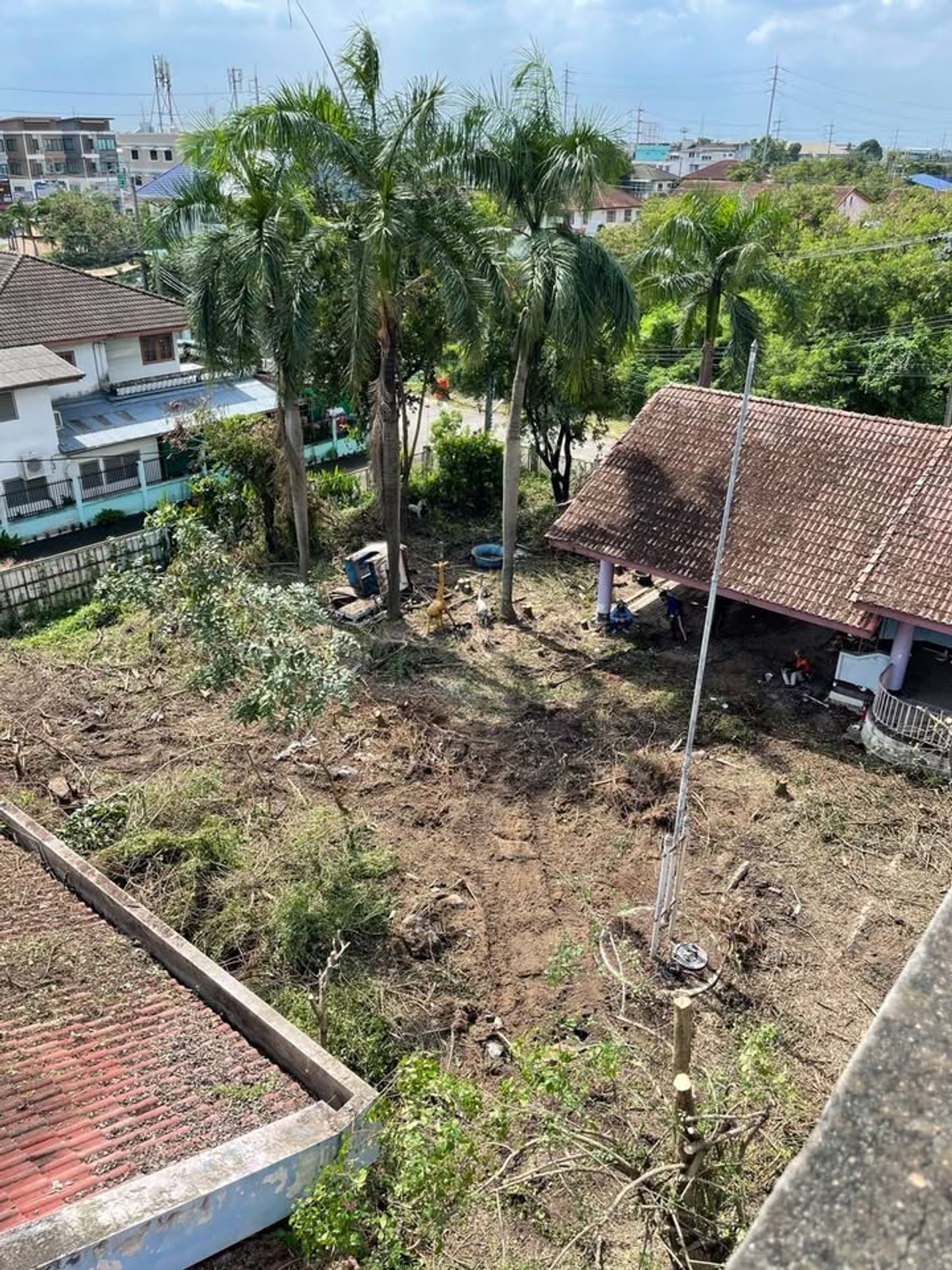 For RentWarehouseBang kae, Phetkasem : Former school building for rent (Bang Waek Road), potential location between Kanchanaphisek Road - Phutthamonthon Sai 2 Road. Opportunity for those looking for a large space to conduct their desired business/project. “The building is ready for use” and ca