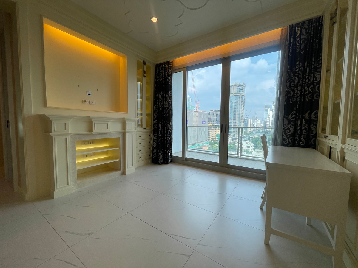 For RentCondoWitthayu, Chidlom, Langsuan, Ploenchit : 🏠✨ 185 Rajadamri | 1 Bedroom for Rent (HBH-ST-95)