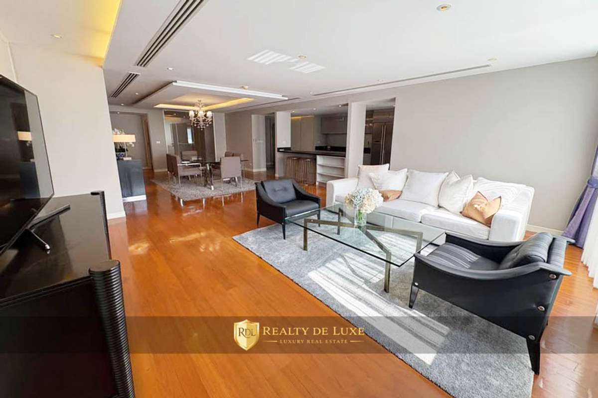 ให้เช่าคอนโดสุขุมวิท อโศก ทองหล่อ : ให้เช่า ลา ซิตต้า เพนท์เฮ้าส์ 4 ห้องนอน 4 ห้องน้ำ ตกแต่งครบ