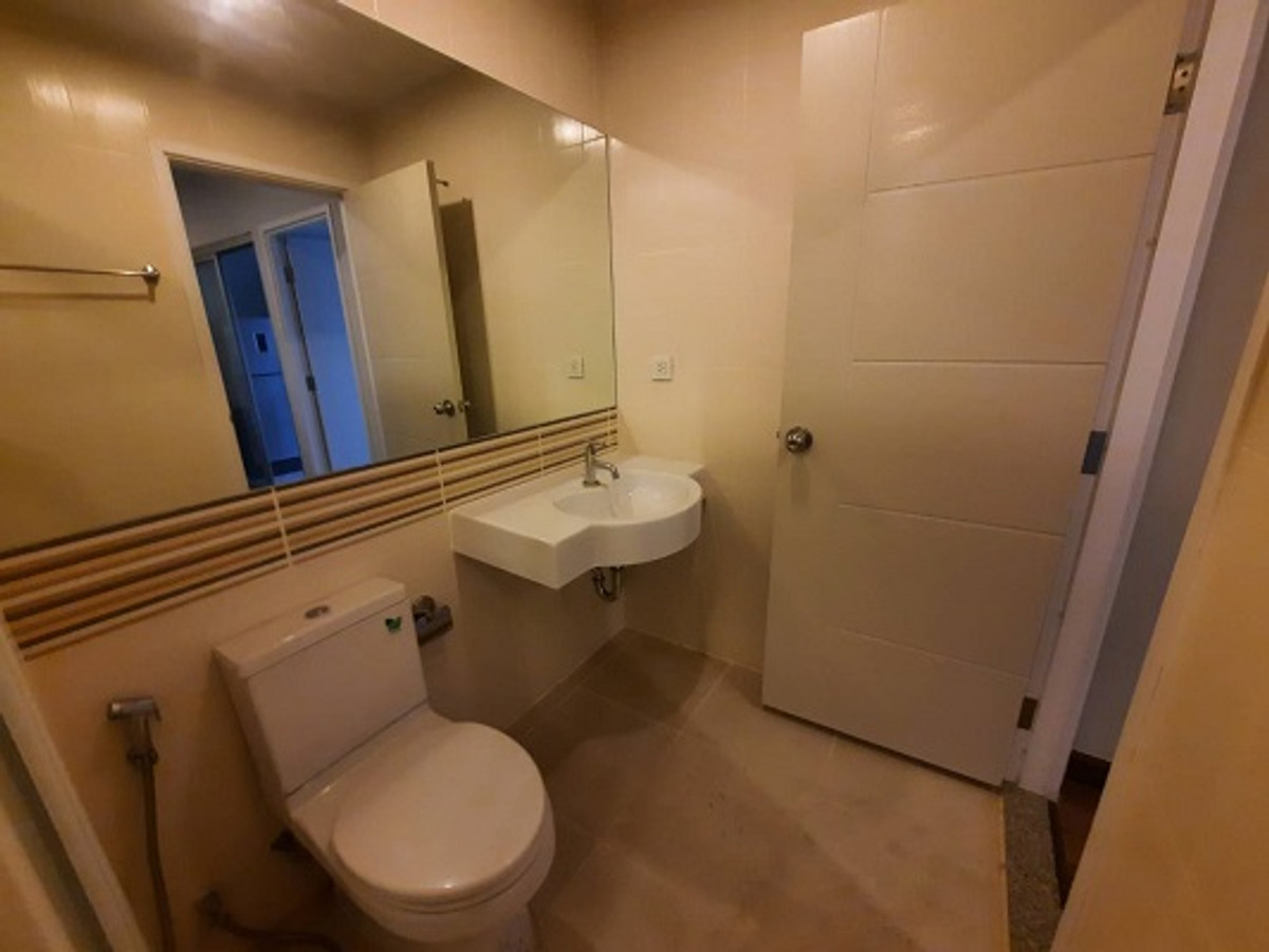 ขายคอนโดรัตนาธิเบศร์ สนามบินน้ำ พระนั่งเกล้า : 💖💖ขายราคาถูก  ห้องใหม่ Centric Tiwanon Station / 1 ห้องนอน ขนาด 31.9 ตรม ราคาเพียง 1.99 ล้านบาท// สนใจสอบถามได้นะคะ  LINE  ID = atfirm2010  💖💖