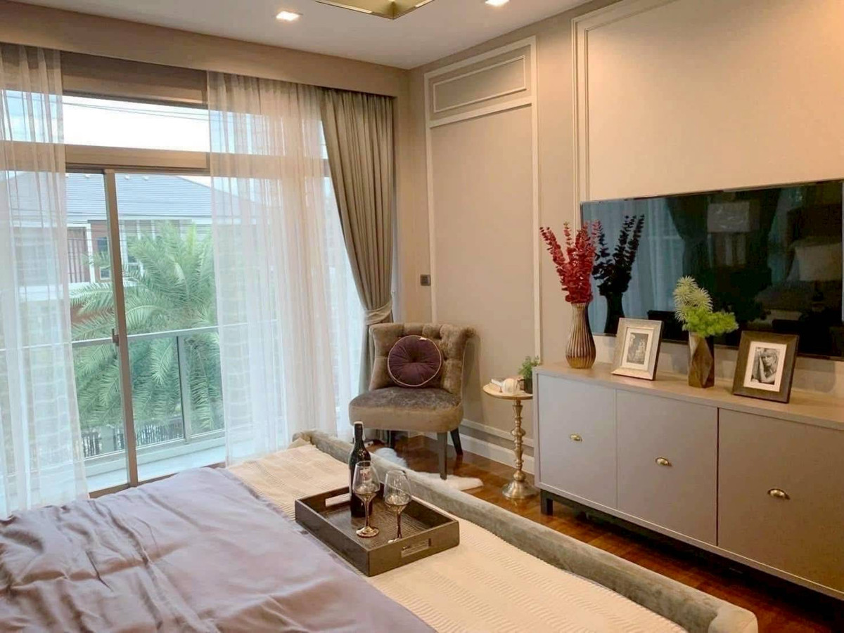 For RentHouseLadkrabang, Suwannaphum Airport : Detached Pool Villa at Perfect Masterpiece Sukhumvit 77 – Suvarnabhumi Please call: 062-496-6454