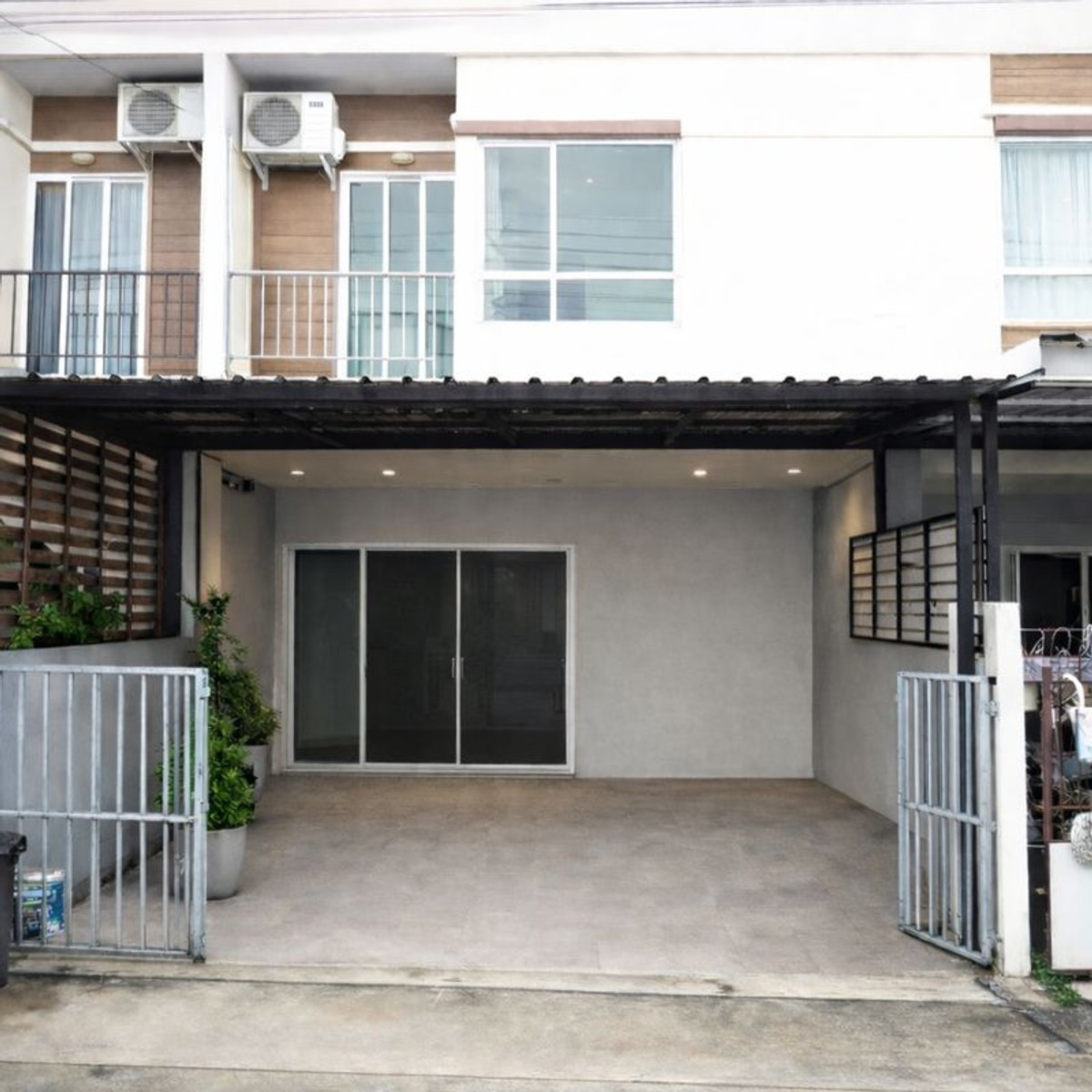 ให้เช่าทาวน์โฮมพัฒนาการ ศรีนครินทร์ : ด่วนมากกก!!  ให้เช่าทาวน์โฮม 2 ชั้น –  ทำเลดี เดินทางสะดวก 