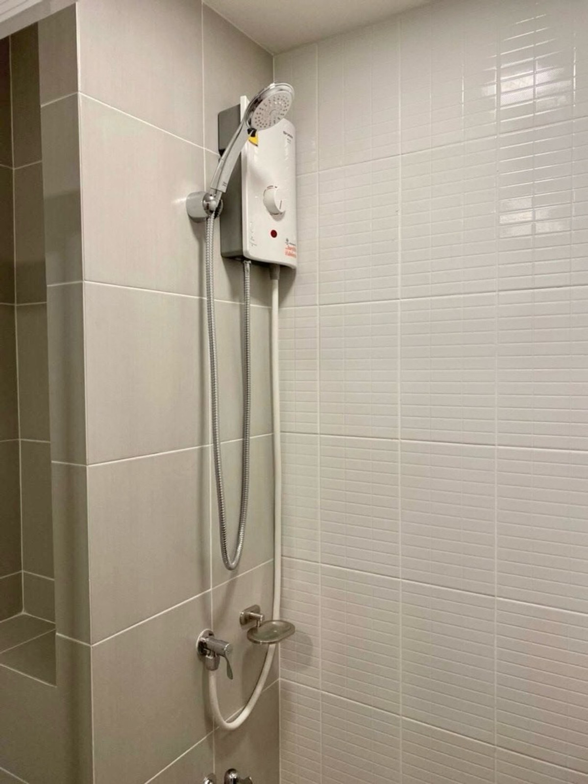 ให้เช่าคอนโดแจ้งวัฒนะ เมืองทอง : 📍 โครงการ : Atmoz Chaengwattana 
🚝 ใกล้ : MRT สายสีชมพู  | ศูนย์ราชการแจ้งวัฒนะ
💵 ราคาเช่า : 8,500 บาท / เดือน