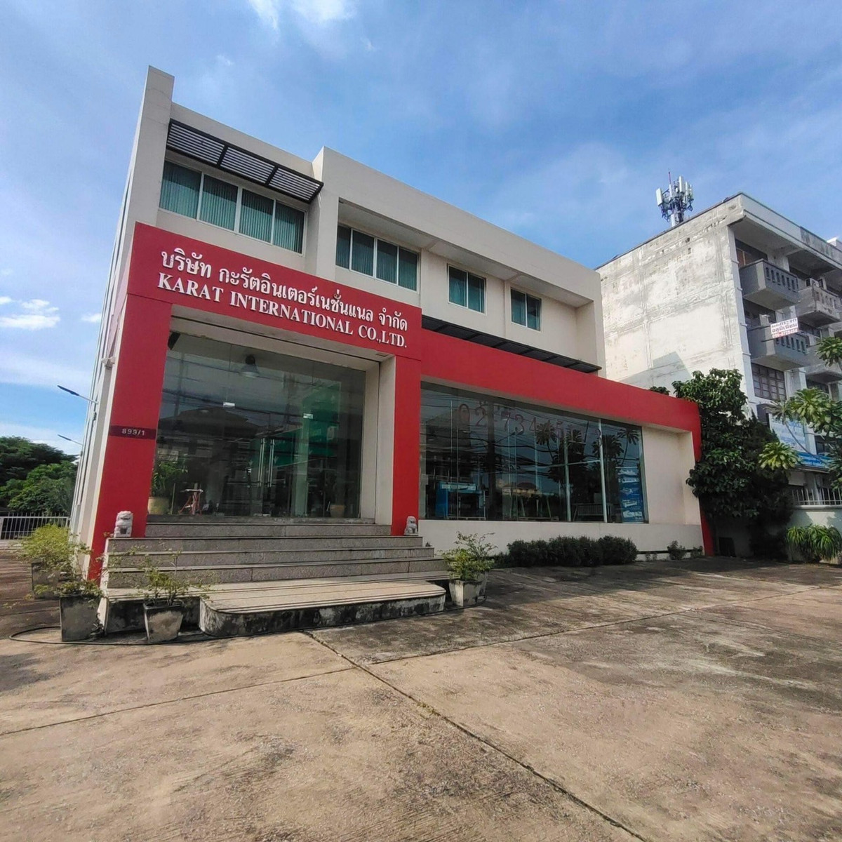 โชว์รูมลาดกระบัง สุวรรณภูมิ : ขายหรือ ให้เช่าโชว์รูม ลาดกระบัง สนามบินสุวรรณภูมิ โรบินสันลาดกระบัง