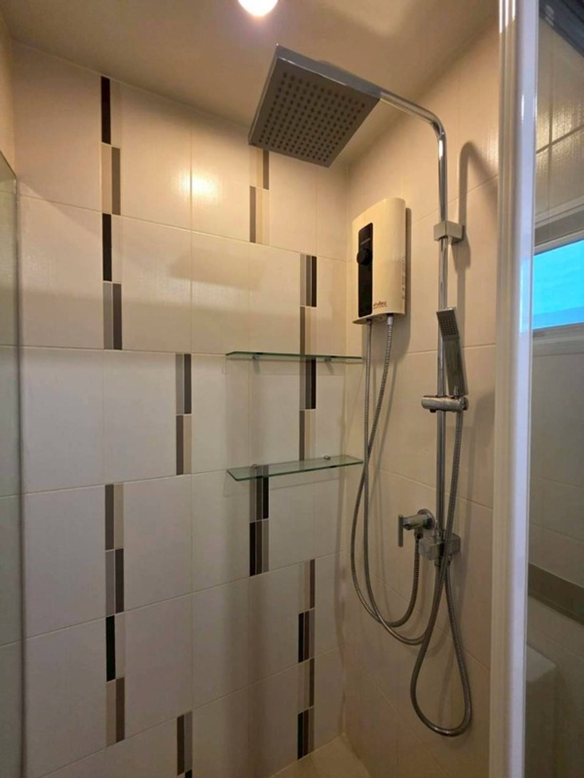 ขายคอนโดรัตนาธิเบศร์ สนามบินน้ำ พระนั่งเกล้า : 💖💖ขายห้องสวย Centric Tiwanon Station / 1 ห้องนอน ขนาด 32 ตรม ราคาเพียง 1.79 ล้านบาท// สนใจสอบถามได้นะคะ  LINE  ID = atfirm2010  💖💖