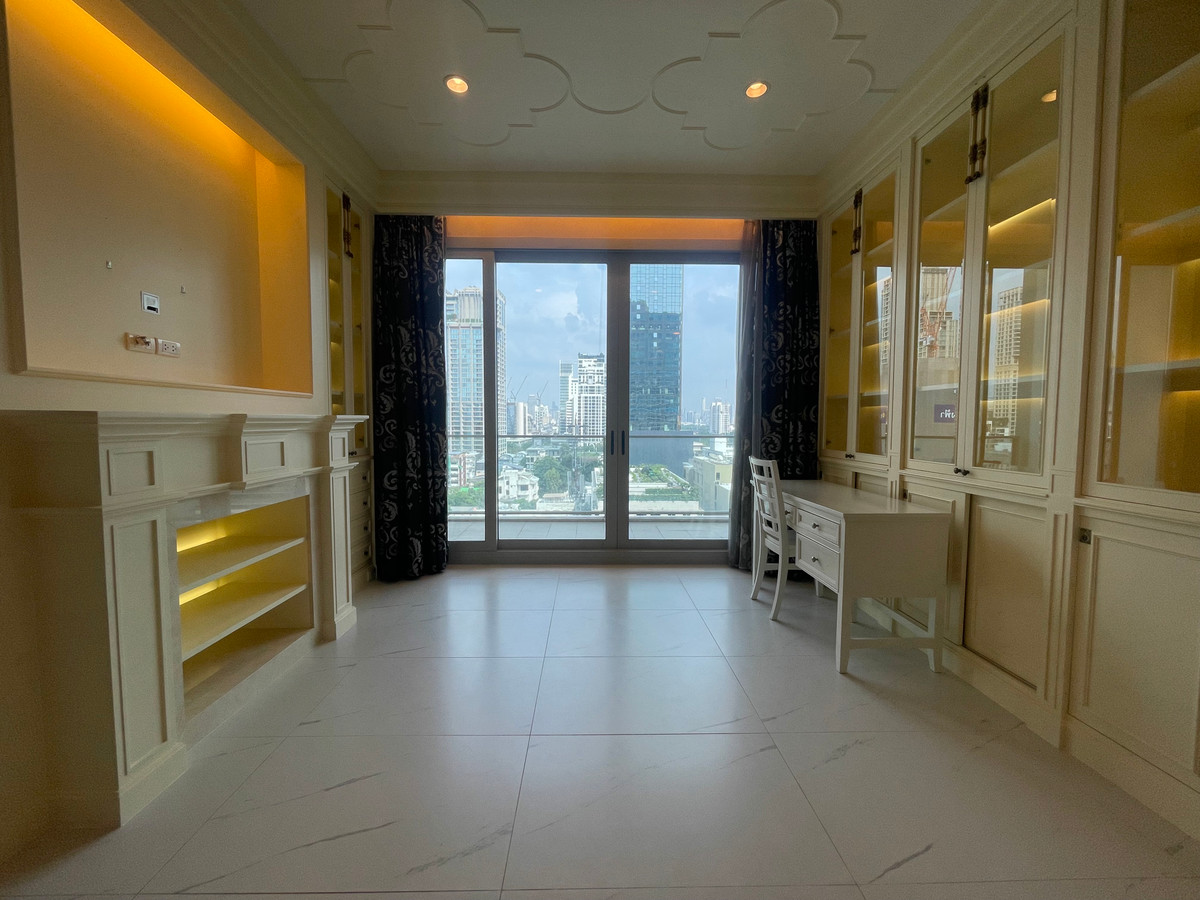 For RentCondoWitthayu, Chidlom, Langsuan, Ploenchit : 🏠✨ 185 Rajadamri | 1 Bedroom for Rent (HBH-ST-95)