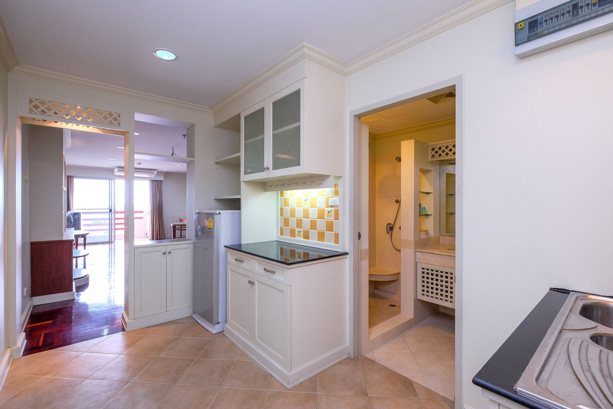 ให้เช่าคอนโดวงเวียนใหญ่ เจริญนคร : ให้เช่าคอนโด Master View Executive Place ชั้น 17 //// 67 ตร.ม. 1นอน1น้ำ //// ใกล้ BTS กรุงธนบุรี