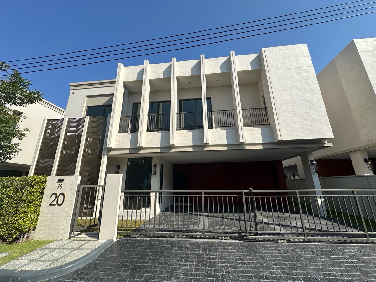 ขายบ้านบางนา แบริ่ง ลาซาล : บ้านเดี่ยว 18.9 ล้าน 4 นอน 5 น้ำ สุขุมวิท-บางนา