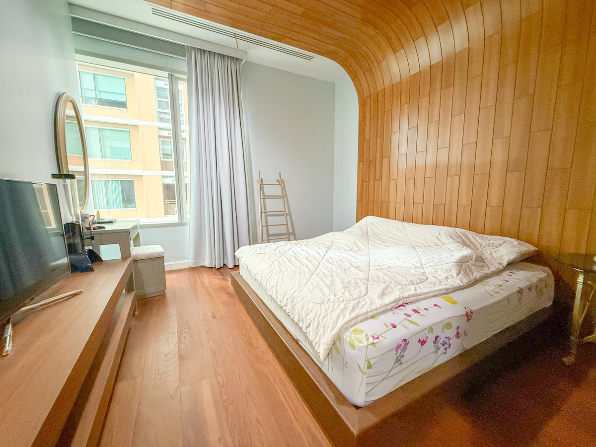 For RentCondoWitthayu, Chidlom, Langsuan, Ploenchit : 🏠✨ 185 Rajadamri | 2 Bedrooms for Rent (HBH-ST-105)