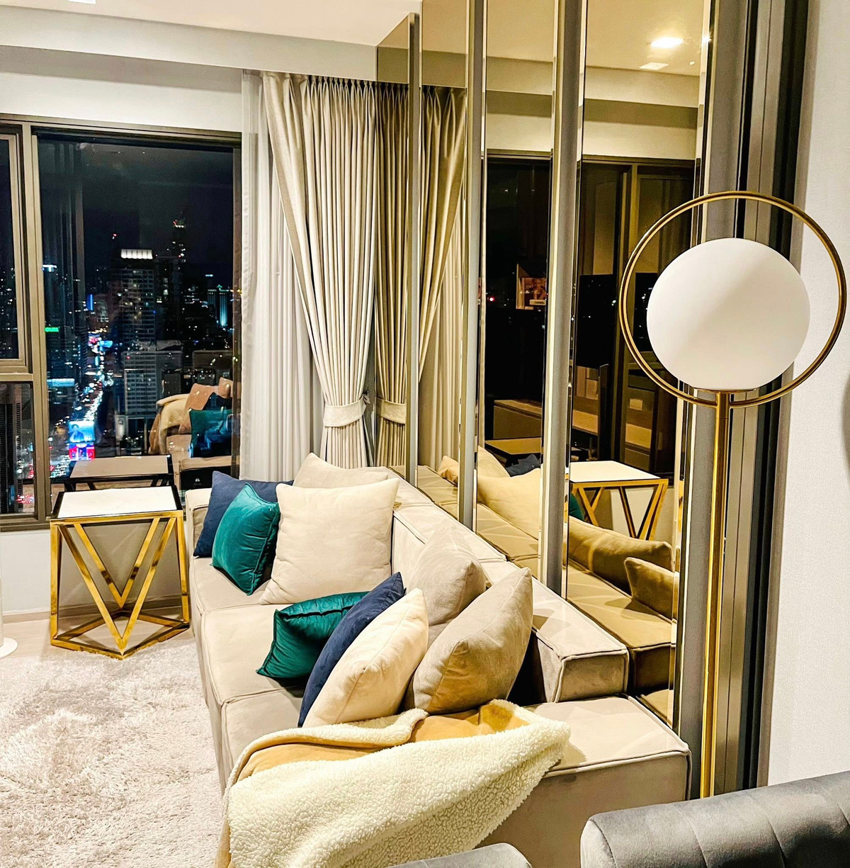 ขายคอนโดพระราม 9 เพชรบุรีตัดใหม่ RCA : Life Asoke - Rama 9 / 1 Bed plus (FOR SALE), ไลฟ์ อโศก พระราม 9 / 1 ห้องนอนใหญ่ (ขาย) TARN229 