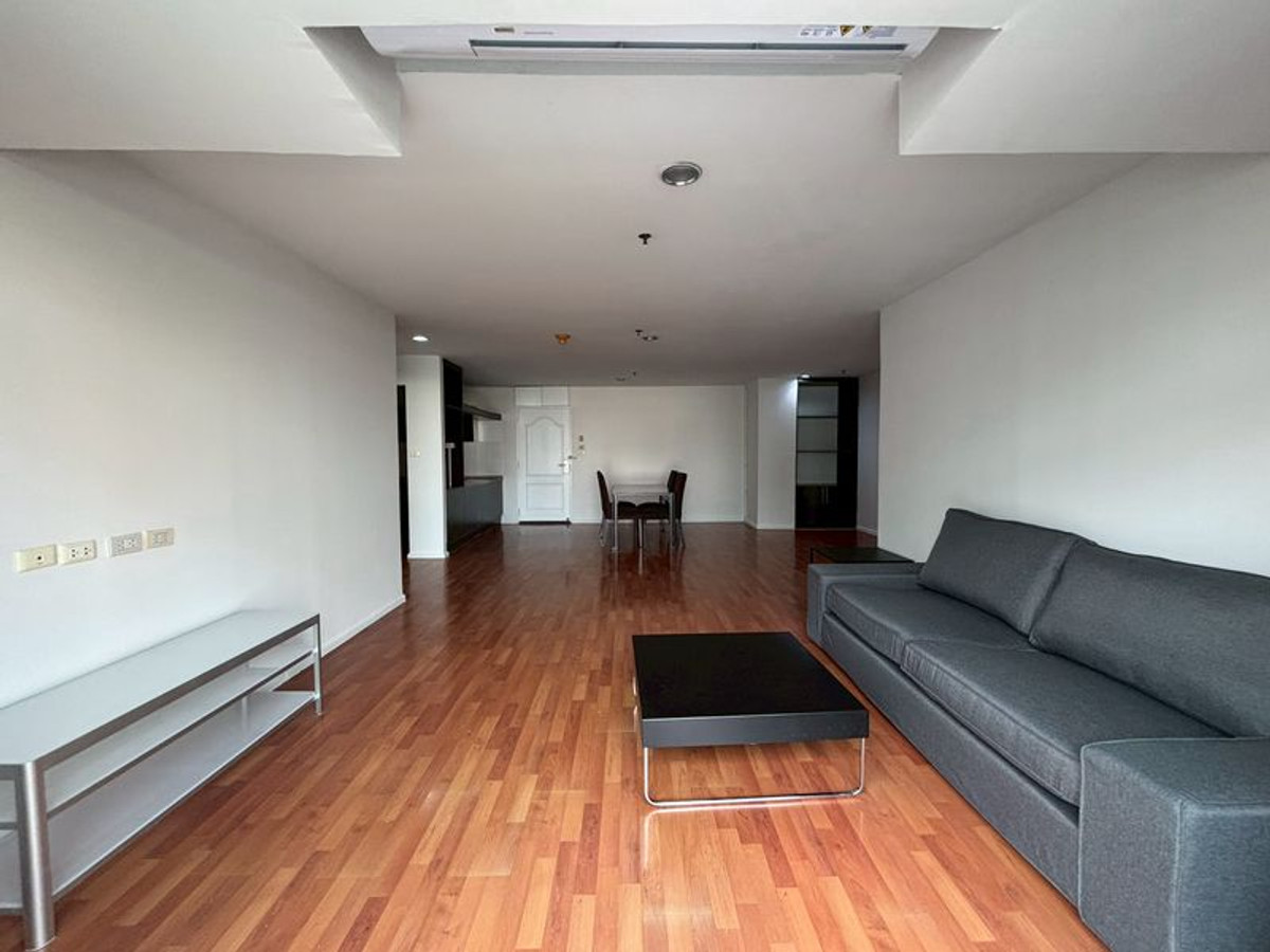 ให้เช่าคอนโดสุขุมวิท อโศก ทองหล่อ : ให้เช่าคอนโดเลี้ยงสัตว์ได้ 🐶🐱 2ห้องนอน ขนาด140ตรม. เฟอร์นิเจอร์สิ่งอำนวยความสะดวกครบ ใกล้ห้าง, BTSทองหล่อ,พร้อมพงษ์,โรงเรียน,สวนเบญจสิริ พร้อมอยู่