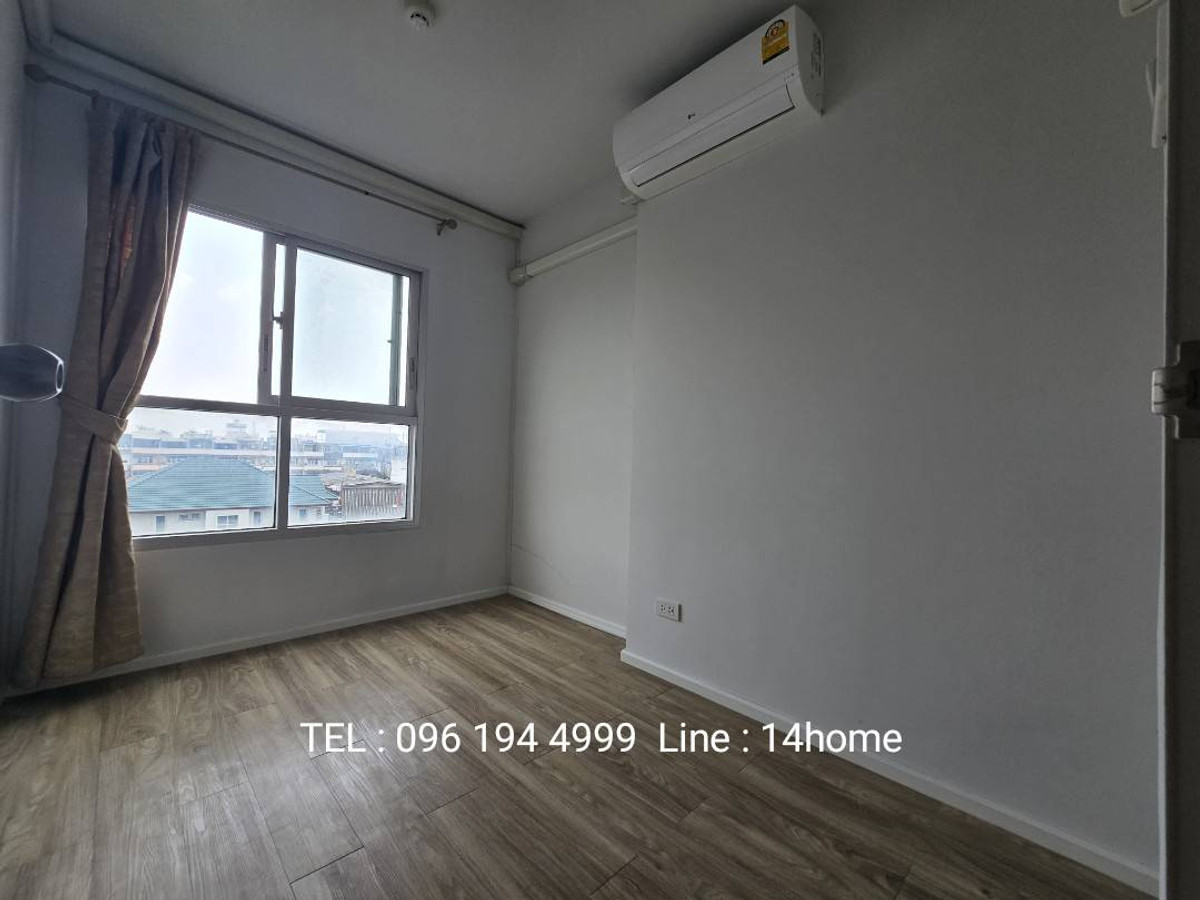 For RentCondoRathburana, Suksawat : For rent, ISSI Condo Suksawat (ISSI SUKSWAT), size 42 sq m., 4th floor, 2 bedrooms, 1 bathroom, BTS view, Suksawat Road side, near Bang Pak Ok Witthayakhom School.  Big C Bang Pakok