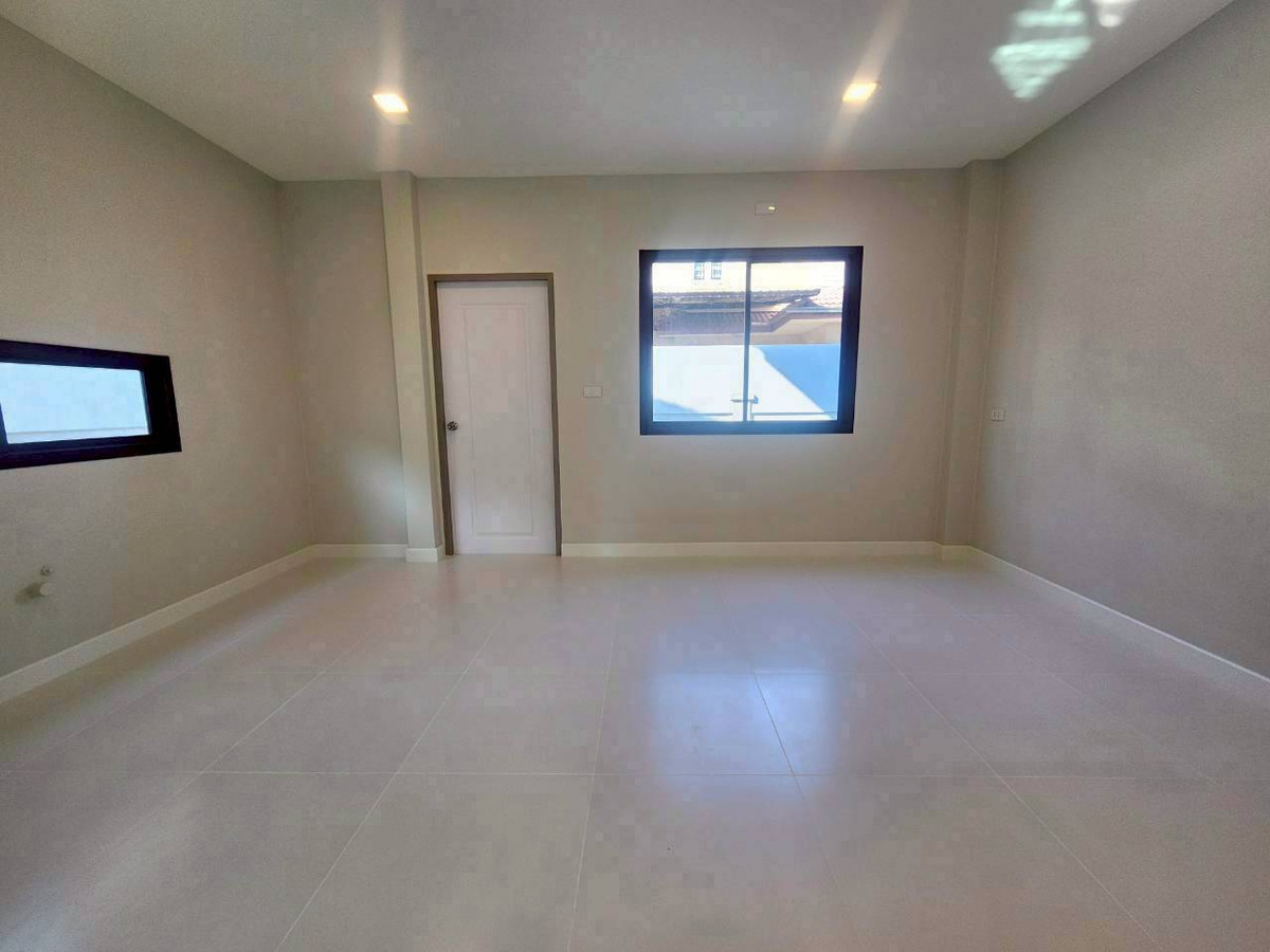 For SaleHouseNonthaburi, Bang Yai, Bangbuathong : Single house for sale Chollada Village, Bang Bua Thong, area 156 square meters, Bang Kruai-Sai Noi Road. Bang Rak Yai Subdistrict Bang Bua Thong District, Nonthaburi