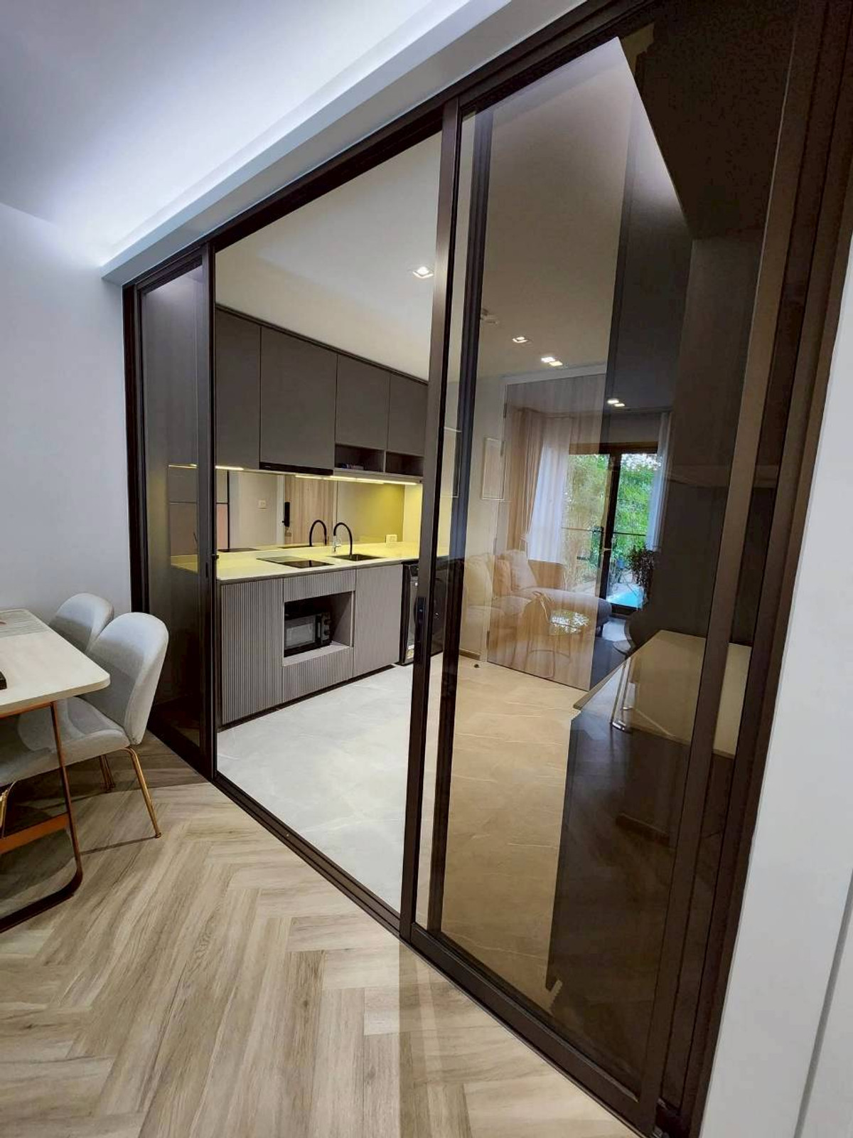 For RentCondoSukhumvit, Asoke, Thonglor : ✅ CTTL111 ✅ Line : @p2nproperty