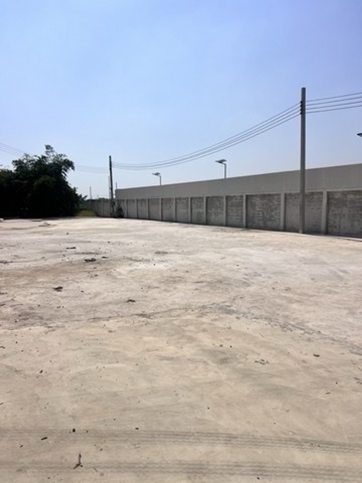 For RentWarehouseSamut Prakan,Samrong : Warehouse for rent, 5,200 square meters @ Bang Phli, Bang Pla, Bang Bo, Samut Prakan Province, suitable for stocking products and all types of light industry.