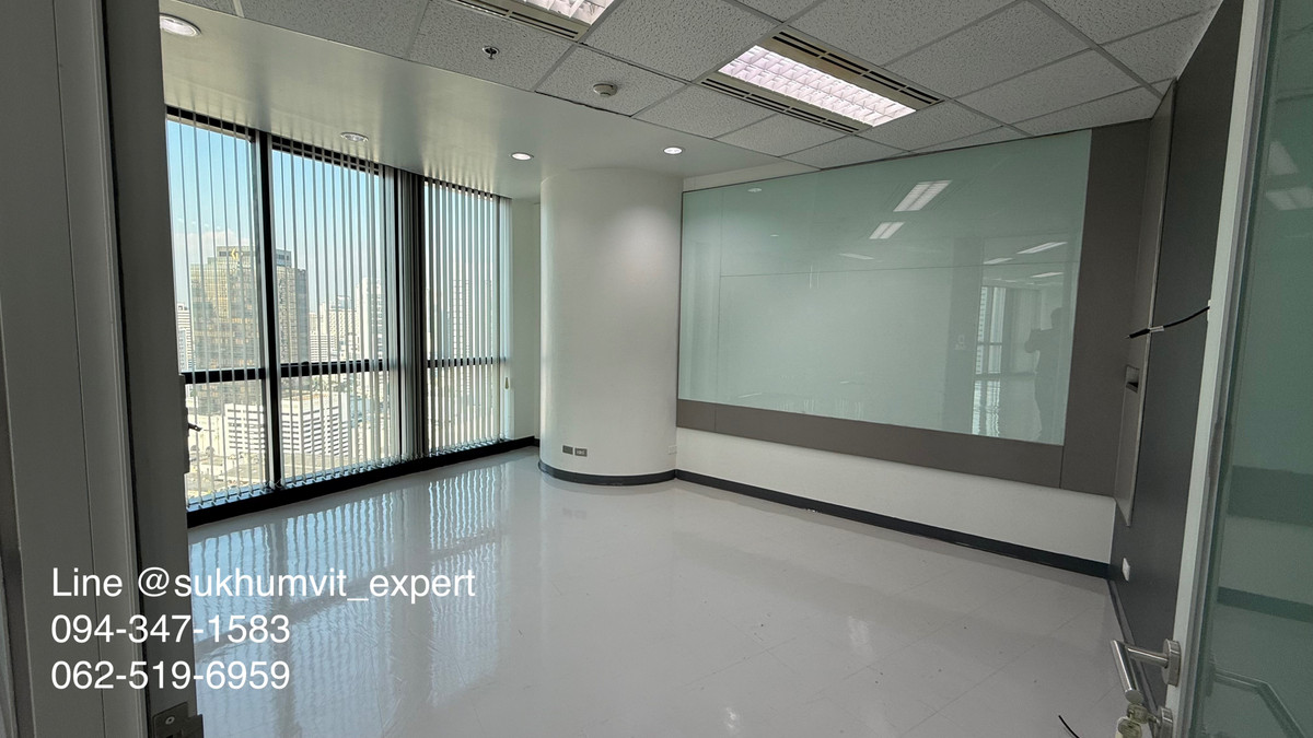 ให้เช่าสำนักงานสีลม ศาลาแดง บางรัก : ออฟฟิศให้เช่า I Modern office building ทำเลสีลม ใกล้รถไฟฟ้า