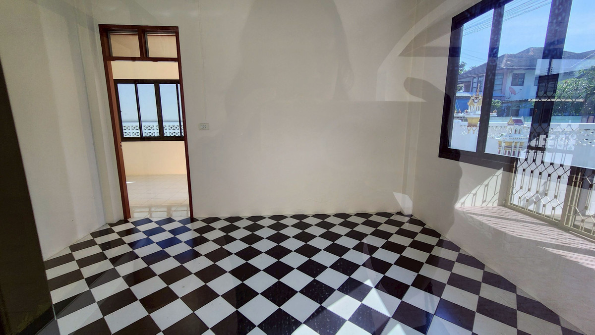 ขายบ้านชะอำ เพชรบุรี : 95639 - ขายบ้านชั้นเดียวหลังมุมเพิ่งรีโนเวทใหม่ อำเภอเมืองเพชรบุรี