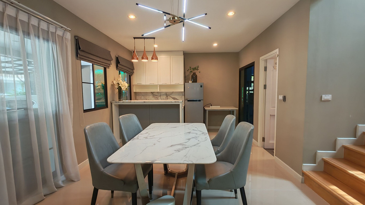 For RentHousePattanakan, Srinakarin : For rent, corner house, 67 sq m, 3 bedrooms, 4 bathrooms, 2-story detached house, Passorn Prestige Bangna Suvarnabhumi.