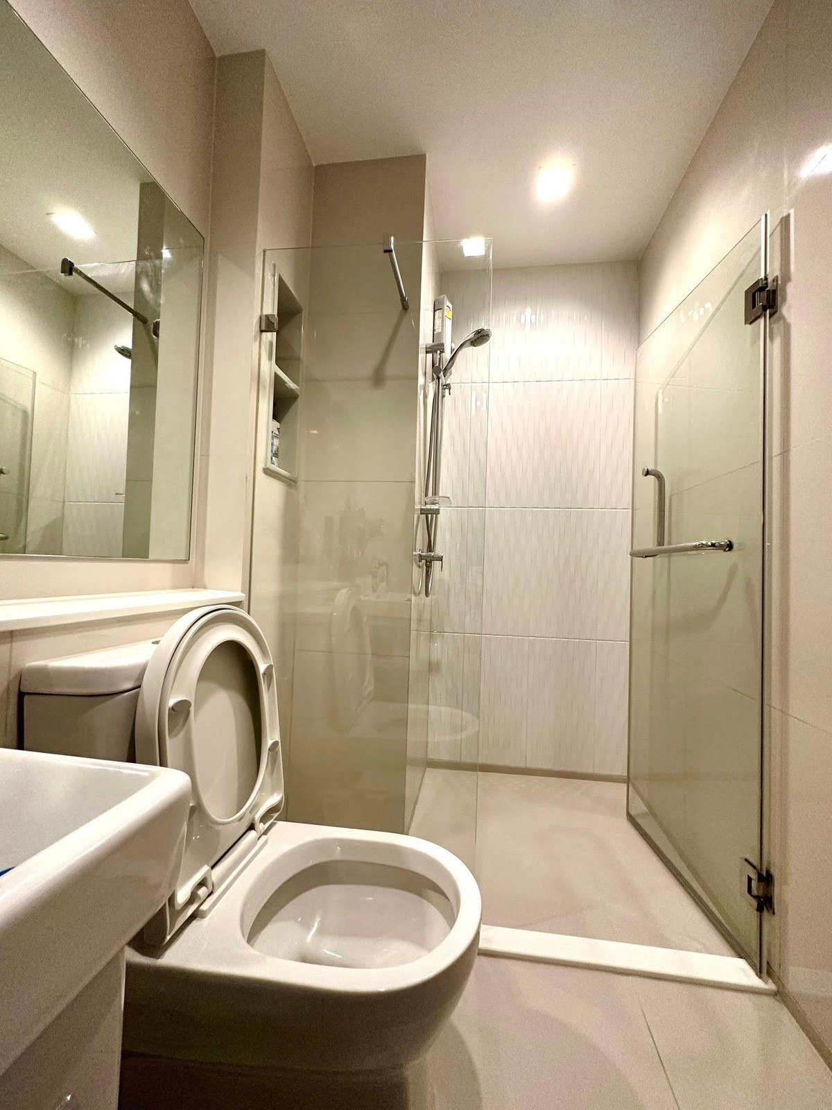 ขายคอนโดพระราม 9 เพชรบุรีตัดใหม่ RCA : Life Asoke - Rama 9 / 1 Bed plus (FOR SALE), ไลฟ์ อโศก พระราม 9 / 1 ห้องนอนใหญ่ (ขาย) TARN229 