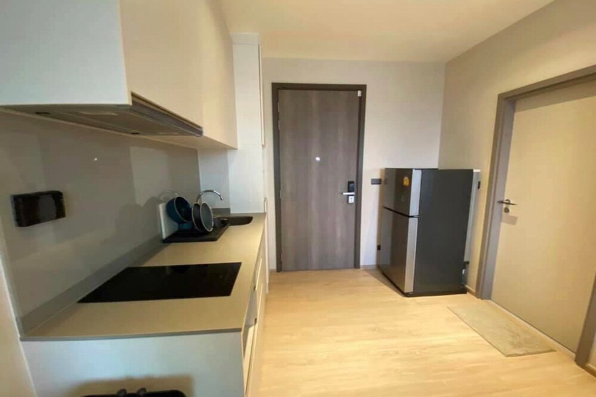 For SaleCondoThaphra, Talat Phlu, Wutthakat : 🔥 For Sale !!🔥 Code C20221206528..........Whizdom Station Ratchada - Thapra, 1 bedroom, 1 bathroom, high floor 24++, furnished, SELL AT LOSS!!📣📣