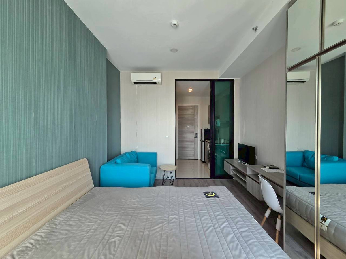 For RentCondoRamkhamhaeng, Hua Mak : PFD-07918 For rent Knightsbridge Collage Ramkhamhaeng near MRT Hua Mak, beautiful room 23 sq m., 24th floor.