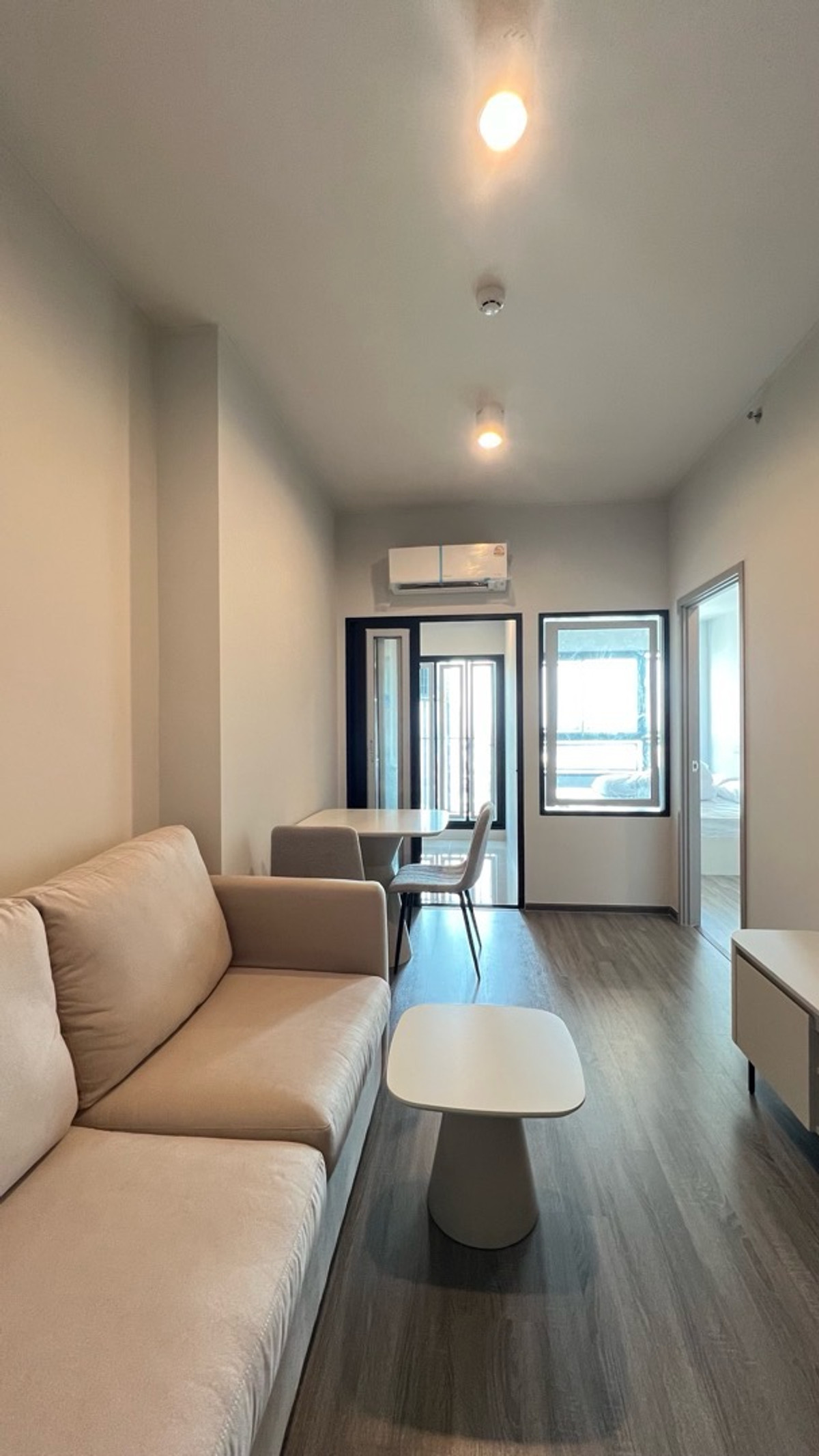 For SaleCondoSeri Thai, Ramkhamhaeng Nida : New condo near MRT Yellow Line and Orange Line, Lam Sali Intersection, 3.19 million baht (32 sq m.), free rental on transfer day. *Very good for rent (0893924694 : Am)