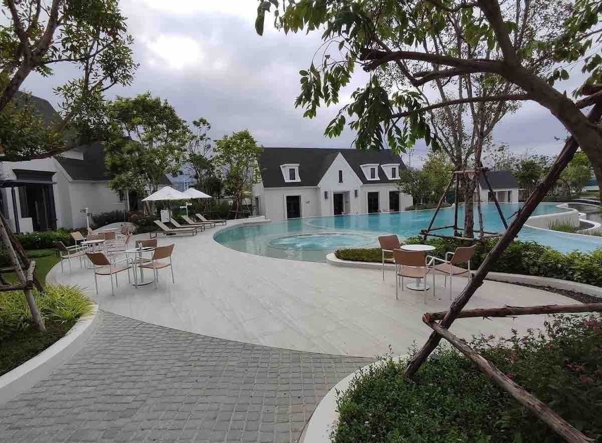 For RentHouseBangna, Bearing, Lasalle : Luxury 3 bedroom house, Chaiyapruek Bangna Km.15 project, Please Contact : 0828944624