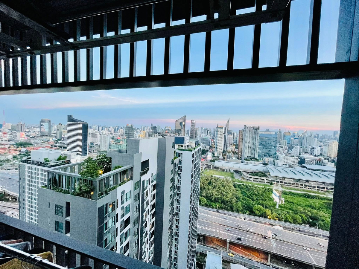 ขายคอนโดพระราม 9 เพชรบุรีตัดใหม่ RCA : Life Asoke - Rama 9 / 1 Bed plus (FOR SALE), ไลฟ์ อโศก พระราม 9 / 1 ห้องนอนใหญ่ (ขาย) TARN229 