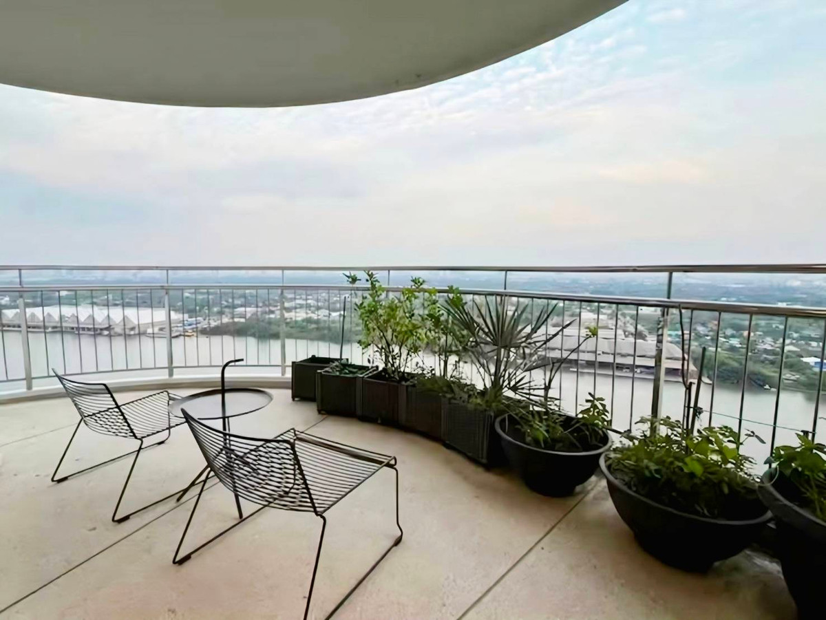 For RentCondoRama3 (Riverside),Satupadit : Condo for rent, Supalai Riva Grande Rama 3, luxury room next to the river, 294 sq m, parking 130%.