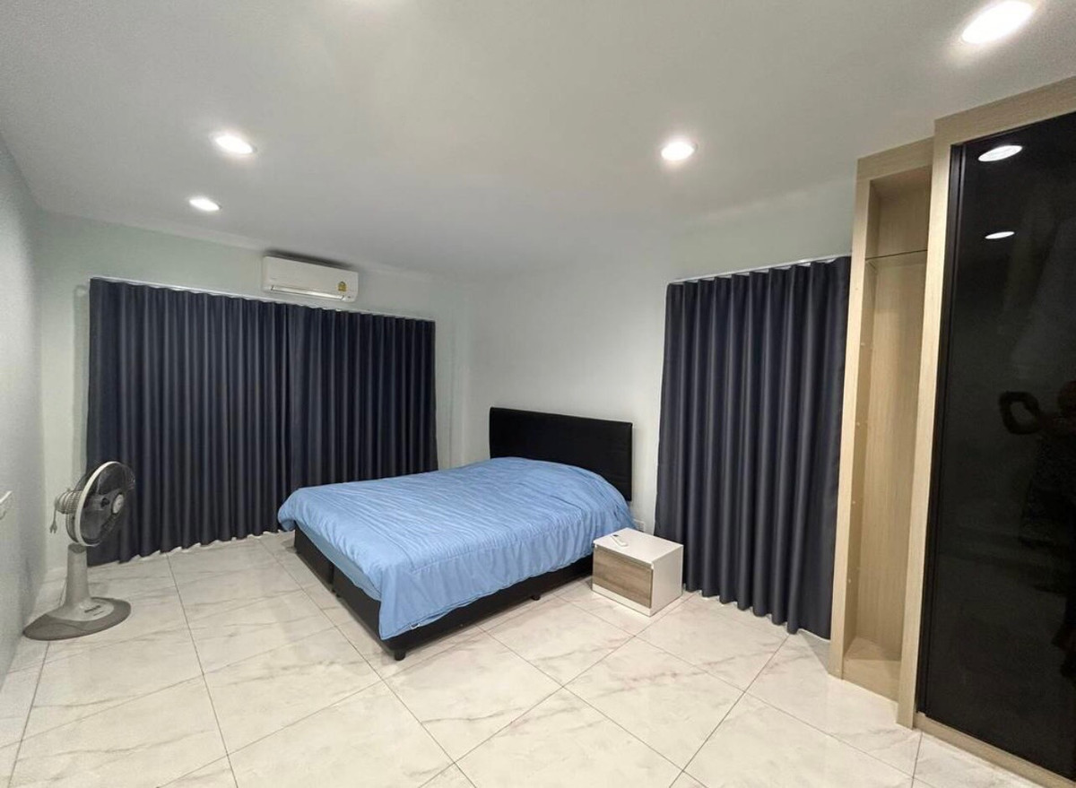 บ้านมีนบุรี-ร่มเกล้า : ขายและให้เช่า บ้านเดี่ยว2ชั้น หมู่บ้าน เพอเฟคเพลส รามคำแหง164 เนื้อที่146 ตารางวา มีนบุรี กรุงเทพ