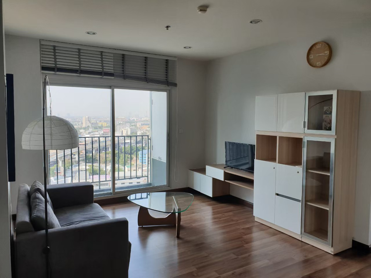 ขายคอนโดรัตนาธิเบศร์ สนามบินน้ำ พระนั่งเกล้า : ขายคอนโด Centric Tiwanon Station ห้อง 2 ห้องนอน 2 ห้องน้ำ ชั้น 18 ตึก B เจ้าของขายเอง