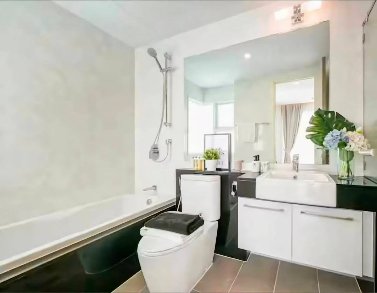 For RentCondoRama3 (Riverside),Satupadit : Condo for rent, Supalai Riva Grande Rama 3, luxury room next to the river, 294 sq m, parking 130%.