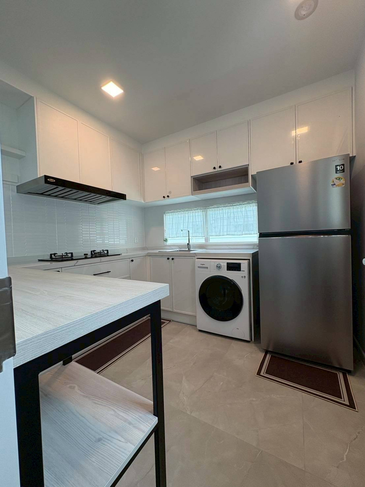 For RentHouseBangna, Bearing, Lasalle : Luxury 3 bedroom house, Chaiyapruek Bangna Km.15 project, Please Contact : 0828944624