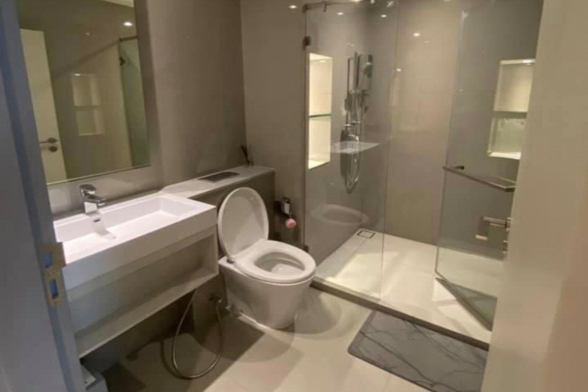 For SaleCondoThaphra, Talat Phlu, Wutthakat : 🔥 For Sale !!🔥 Code C20221206528..........Whizdom Station Ratchada - Thapra, 1 bedroom, 1 bathroom, high floor 24++, furnished, SELL AT LOSS!!📣📣