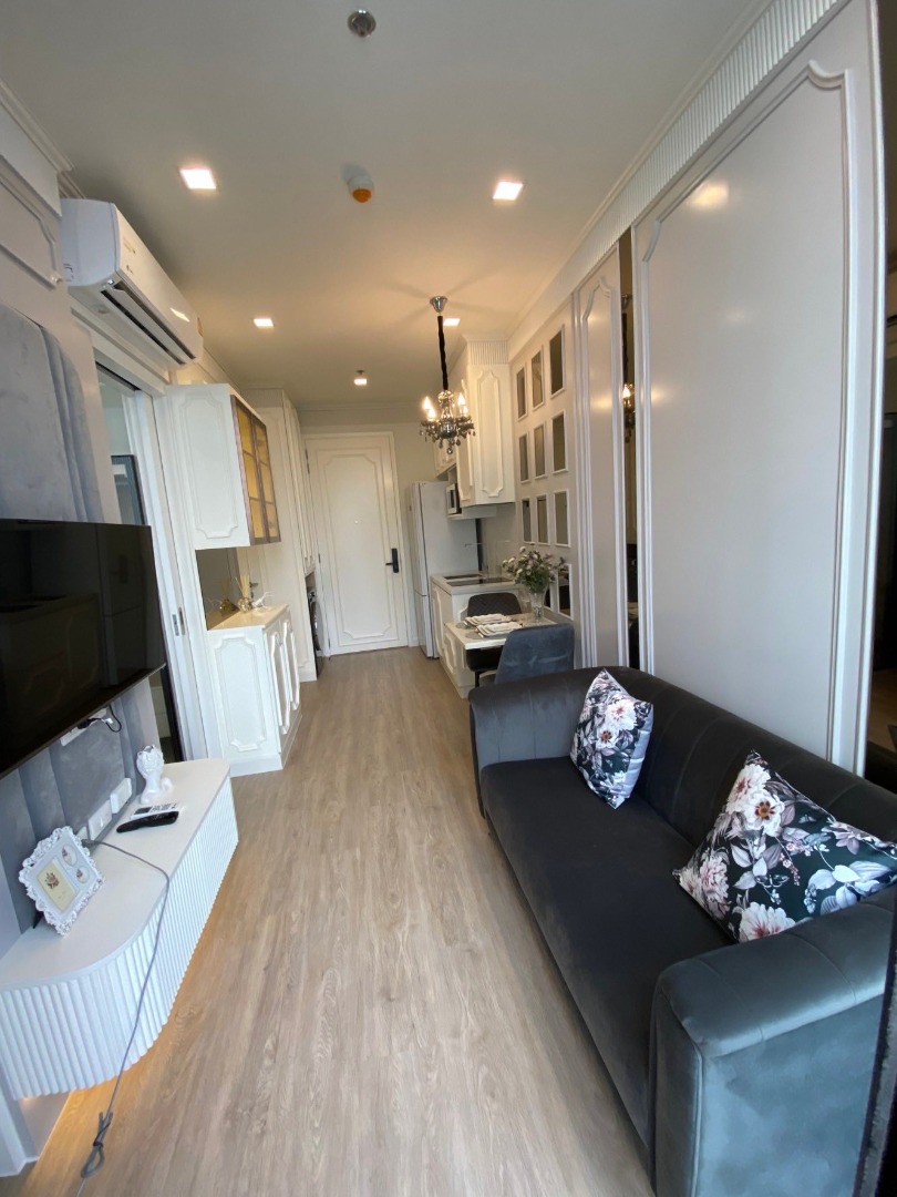 For RentCondoSukhumvit, Asoke, Thonglor : 🔥For Rent Now🔥 Noble State 39, spacious unit with beautiful view, fully furnished and ready to move in, near BTS Phrom Phong.