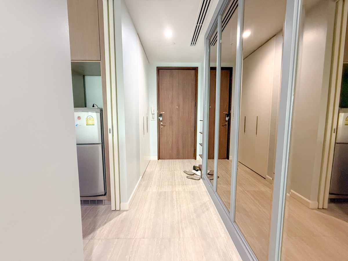 For RentCondoWitthayu, Chidlom, Langsuan, Ploenchit : 🏠✨ 185 Rajadamri | 2 Bedrooms for Rent (HBH-ST-105)