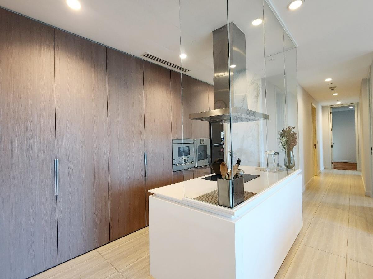 ขายคอนโดวิทยุ ชิดลม หลังสวน : 🏠✨ 185 ราชดำริ | 3 Bedrooms for Sale (HBH-ST-104)