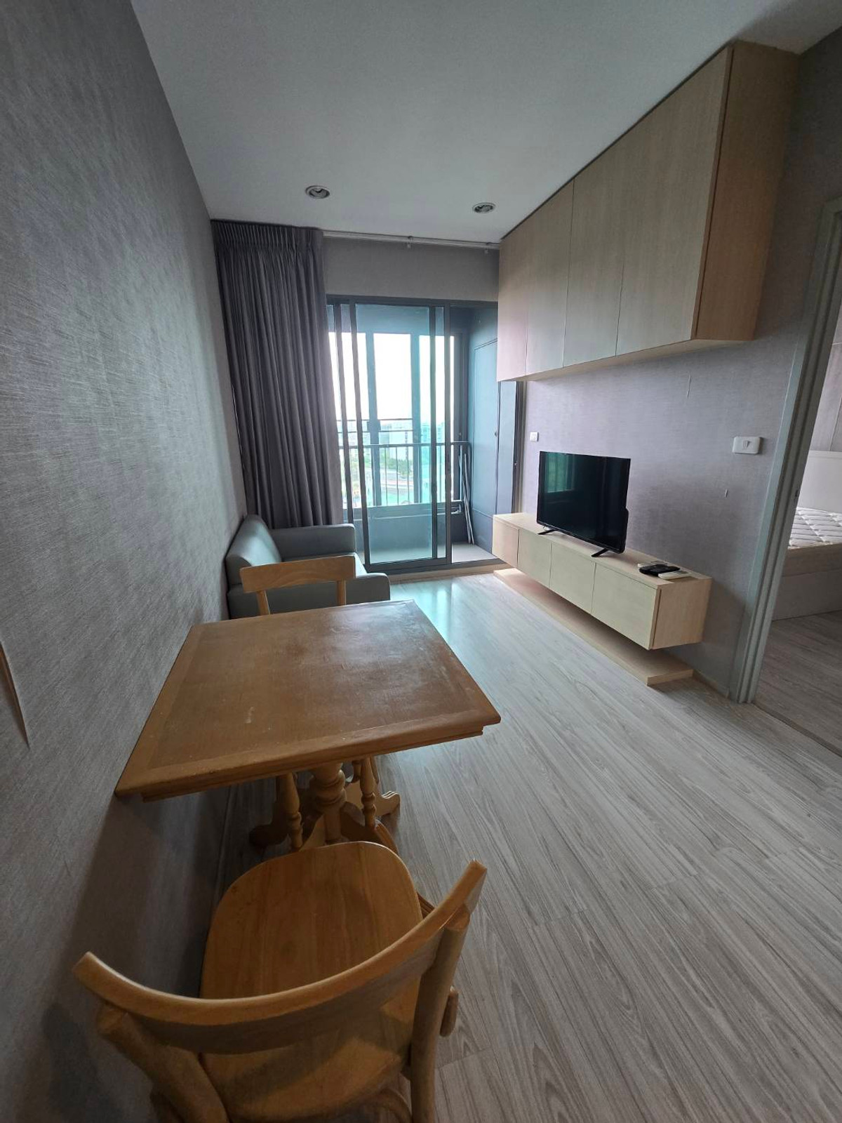 ให้เช่าคอนโดบางนา แบริ่ง ลาซาล : For Rent: Ideo Mobi Sukhumvit Eastgate – Near BTS Bangna