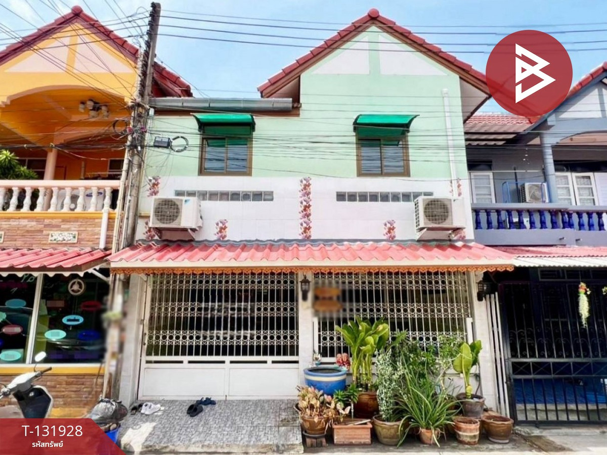 For SaleTownhomePattaya, Bangsaen, Chonburi : Townhouse for sale Eastern Land City Village, Chonburi (Eastern Land City), ready to move in.
